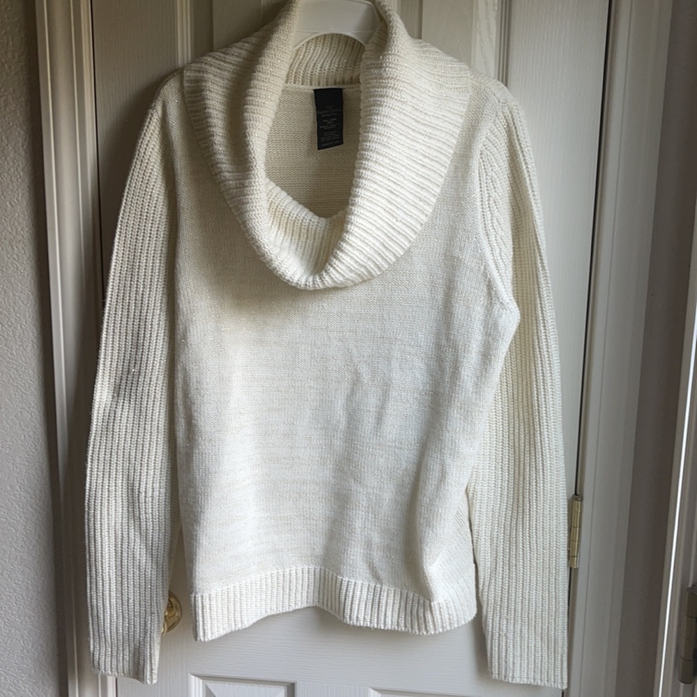 NWOT FADED GLORY WHITE KNIT COWL SWEATER WITH GOLD METALLIC HIGHIGHTS